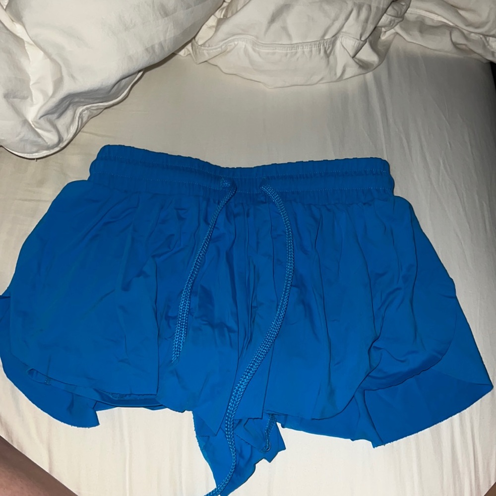 Bright blue fake Kiki konas